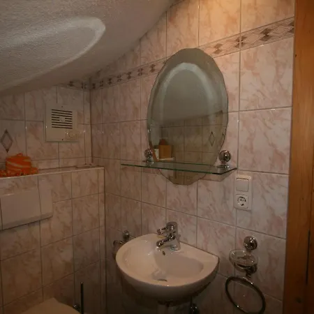 Appartamento Tom By Interhome Schlitters