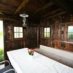 Appartement Tom By Interhome Schlitters