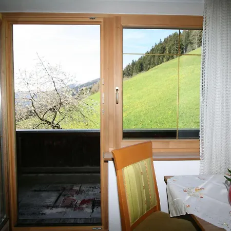 Apartment Tom By Interhome *